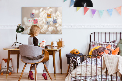Decoratief glazen wandbord beschrijfbaar en magnetisch Een creatieve plek voor herinneringen en foto's