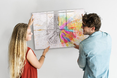 Decoratief glazen wandbord beschrijfbaar en magnetisch Een creatieve ruimte voor herinneringen en ideeën.