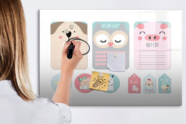 Decoratief glazen wandbord beschrijfbaar en magnetisch Kleurrijke briefjes en foto's aan de muur
