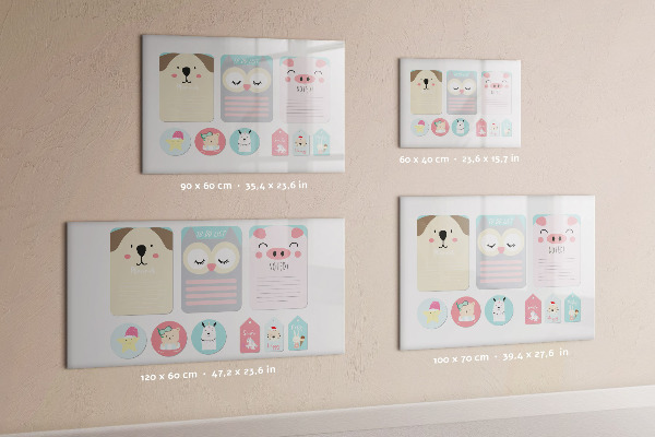 Decoratief glazen wandbord beschrijfbaar en magnetisch Kleurrijke briefjes en foto's aan de muur