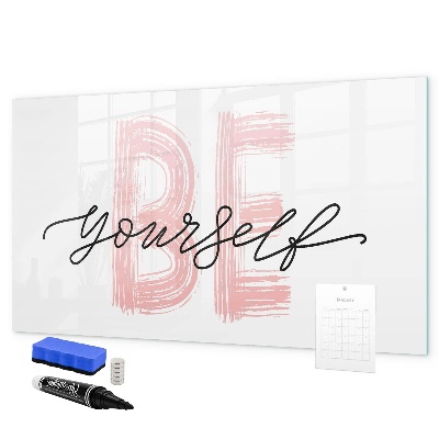 Decoratief glazen wandbord beschrijfbaar en magnetisch Een inspirerende plek voor herinneringen en foto's.