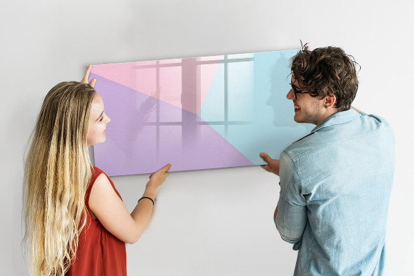 Decoratief glazen wandbord beschrijfbaar en magnetisch Een kleurrijk prikbord voor notities en foto's