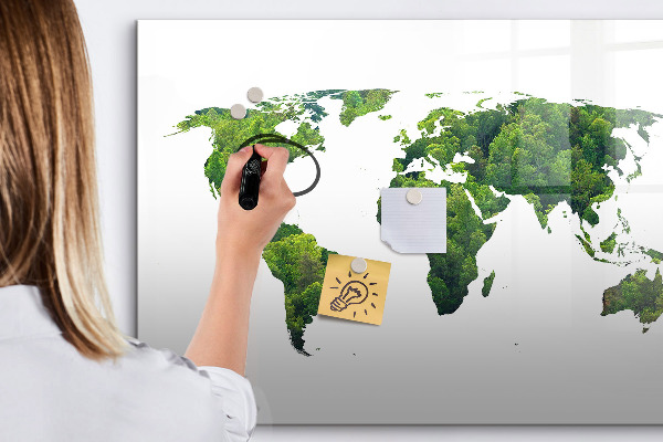 Decoratief glazen wandbord beschrijfbaar en magnetisch Groene wereldkaart met foto's