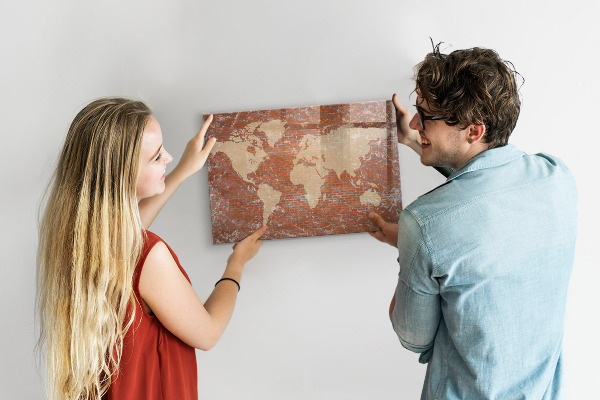 Decoratief glazen wandbord beschrijfbaar en magnetisch Wereldkaart met fotolocaties