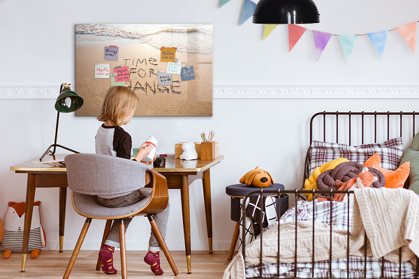 Decoratief glazen wandbord beschrijfbaar en magnetisch Tijd voor veranderingen en herinneringen.