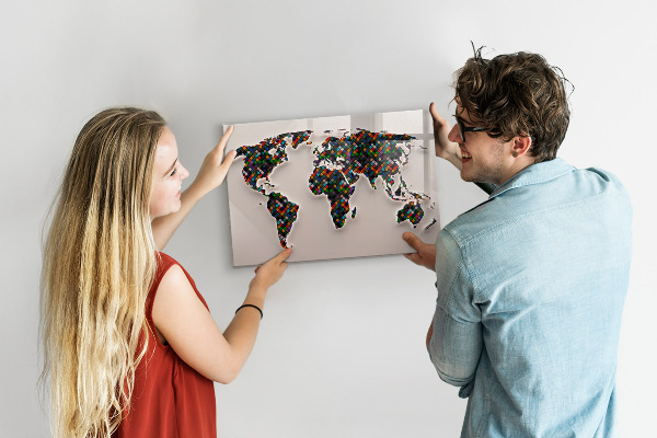 Decoratief glazen wandbord beschrijfbaar en magnetisch Interactieve wereld met fotospots