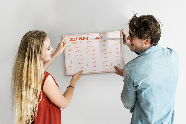 Decoratief glazen wandbord beschrijfbaar en magnetisch Dieetplan voor de hele week