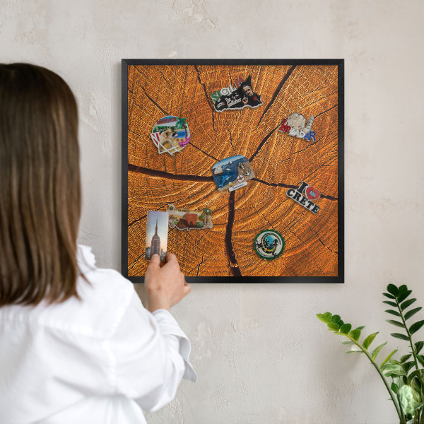 Wandbord voor magneten in een zwarte lijst Houtnerf
