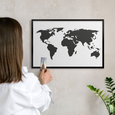 Wandbord voor magneten in een zwarte lijst Wereldkaart