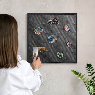 Wandbord voor magneten in een zwarte lijst Geometrische textuur
