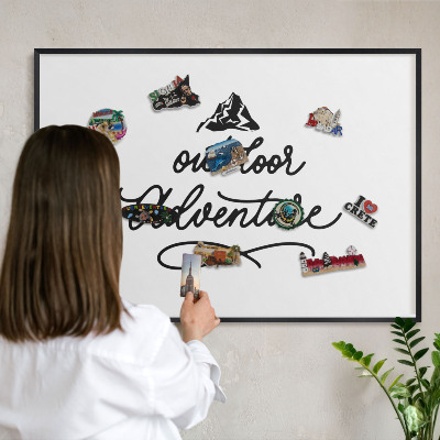 Wandbord voor magneten in een zwarte lijst Bergavontuur