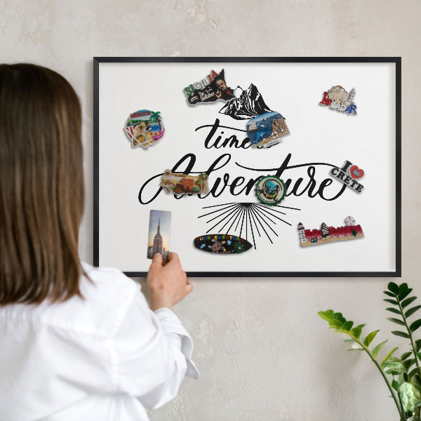 Wandbord voor magneten in een zwarte lijst De ontdekkingsreis