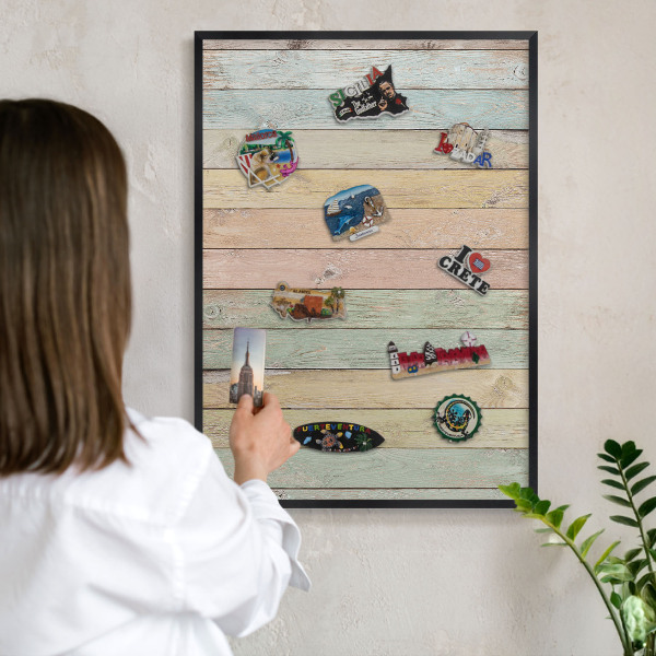 Wandbord voor magneten in een zwarte lijst Rustieke planken