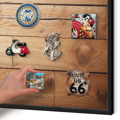 Wandbord voor magneten in een zwarte lijst Houten planken