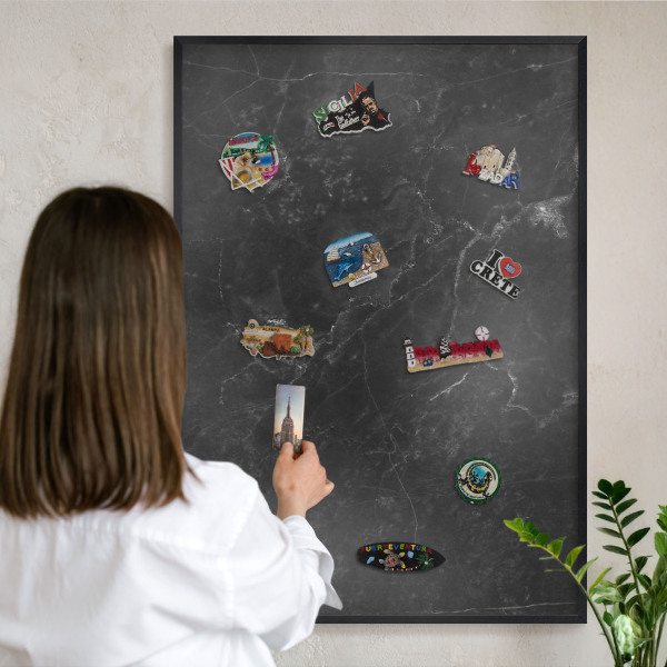 Wandbord voor magneten in een zwarte lijst Zwart marmer