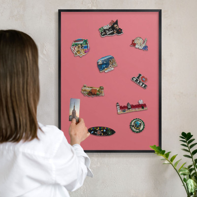 Wandbord voor magneten in een zwarte lijst Zalmkleur