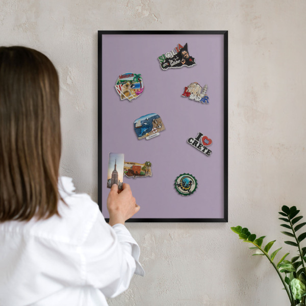 Wandbord voor magneten in een zwarte lijst Lila paars