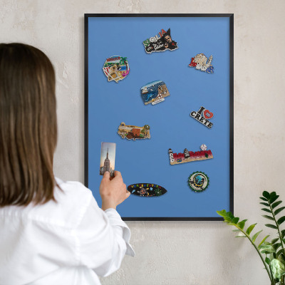 Wandbord voor magneten in een zwarte lijst Blauwe kleur