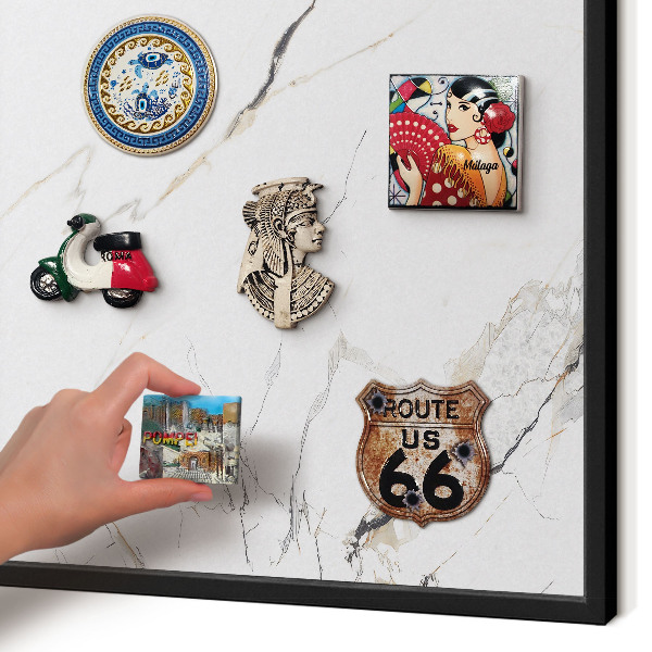 Metalen bord voor magneten met zwarte lijst Moderne elegantie