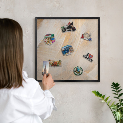 Wandbord voor magneten in een zwarte lijst Elegante abstractie