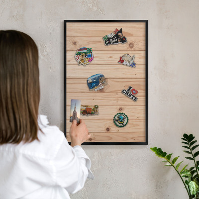 Metalen bord voor magneten met zwarte lijst Houten patroon