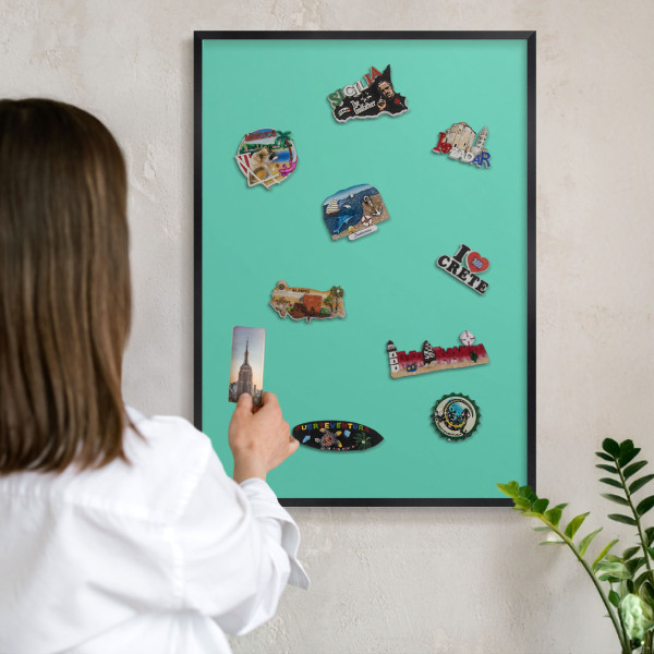 Wandbord voor magneten in een zwarte lijst Sterke munt