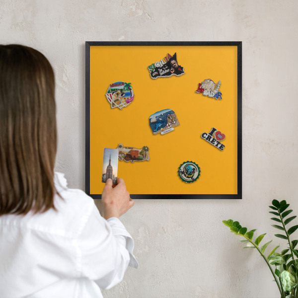 Metalen bord voor magneten met zwarte lijst Levendig oranje