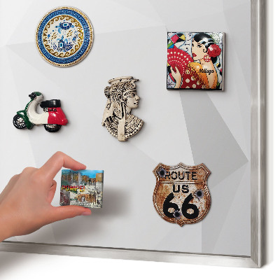 Magneetbord voor souvenir magneten met zilveren lijst Witte geometrie