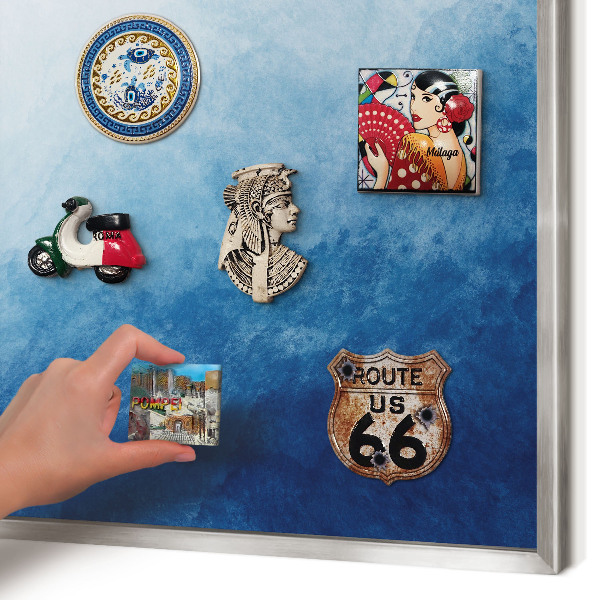Decoratief metalen magneetbord in een zilveren lijst Blauwe abstracties