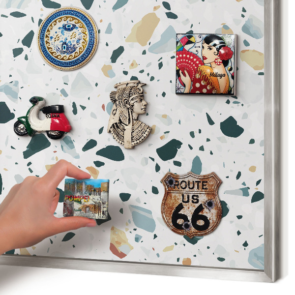 Decoratief metalen magneetbord in een zilveren lijst Dynamische patronen