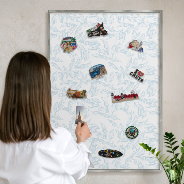 Magneetbord voor souvenir magneten met zilveren lijst Licht thema