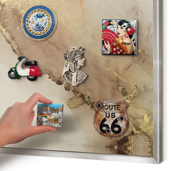 Magneetbord voor souvenir magneten met zilveren lijst Elegante glans