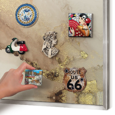 Magneetbord voor souvenir magneten met zilveren lijst Elegante glans
