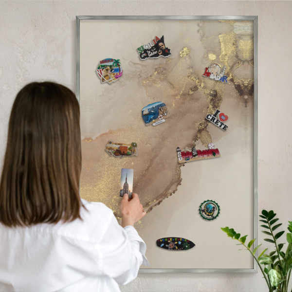 Magneetbord voor souvenir magneten met zilveren lijst Elegante glans