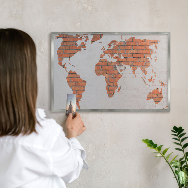 Decoratief metalen magneetbord in een zilveren lijst Bakstenen plattegrond