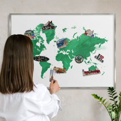 Decoratief metalen magneetbord in een zilveren lijst Groene kaart