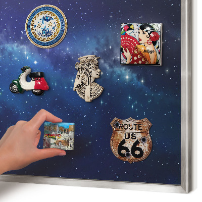 Decoratief metalen magneetbord in een zilveren lijst Sterrenruimte