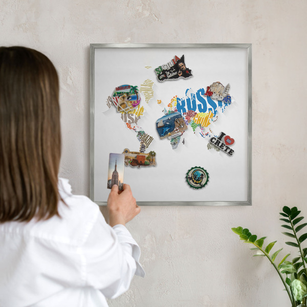 Decoratief metalen magneetbord in een zilveren lijst Kleurenkaart