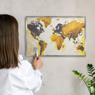 Decoratief metalen magneetbord in een zilveren lijst Wereldkaart