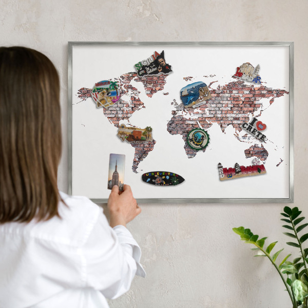 Decoratief metalen magneetbord in een zilveren lijst Baksteenwereld