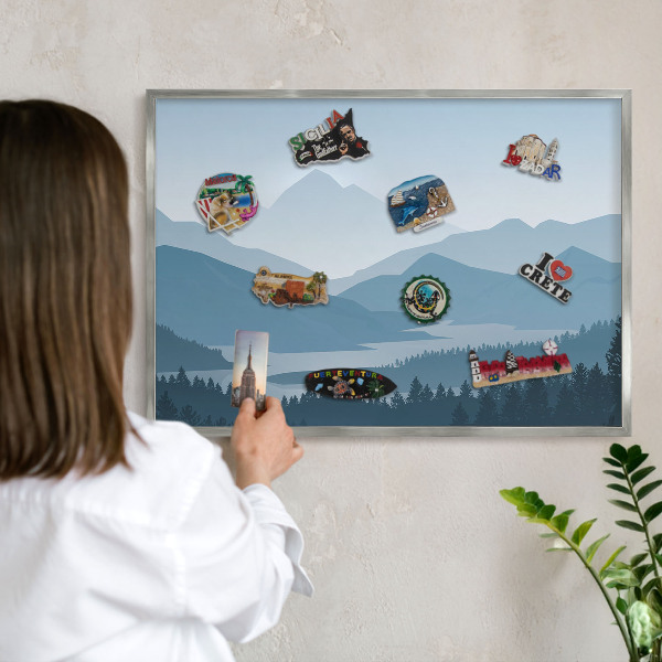 Decoratief metalen magneetbord in een zilveren lijst Berg harmonie