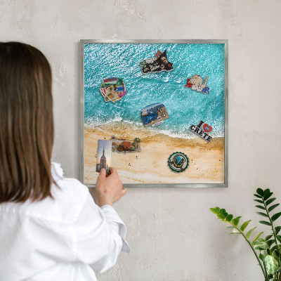 Decoratief metalen magneetbord in een zilveren lijst Zee en strand