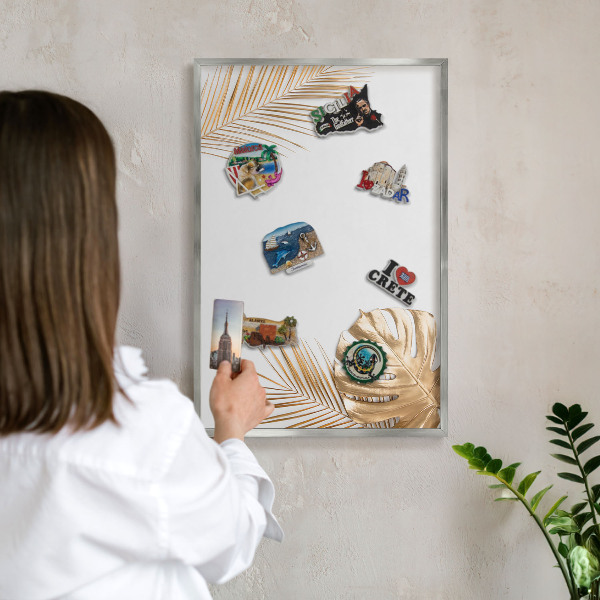 Magneetbord voor souvenir magneten met zilveren lijst Elegante bladeren
