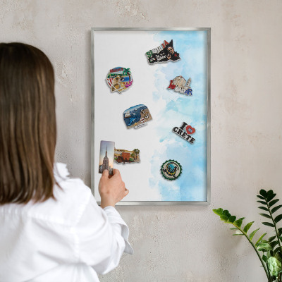 Magneetbord voor souvenir magneten met zilveren lijst Rustgevend landschap
