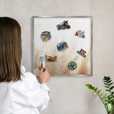 Magneetbord voor souvenir magneten met zilveren lijst Essentiële grassen