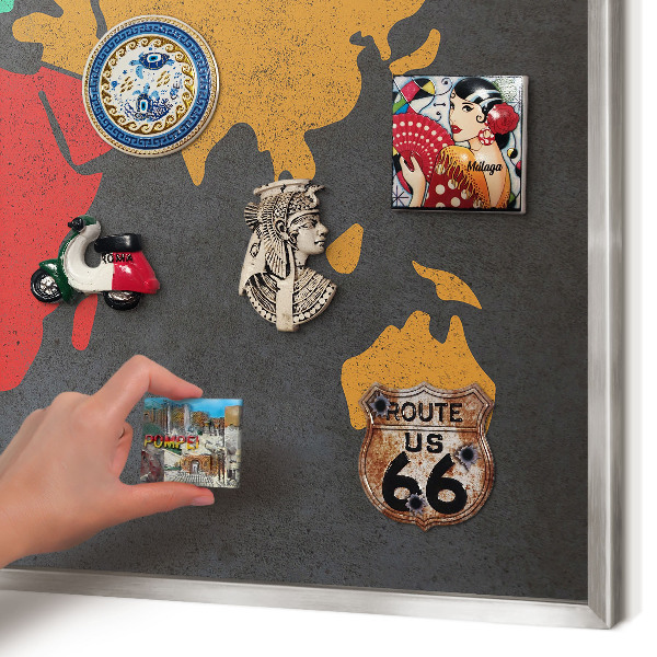 Magneetbord voor souvenir magneten met zilveren lijst Kleurenkaart