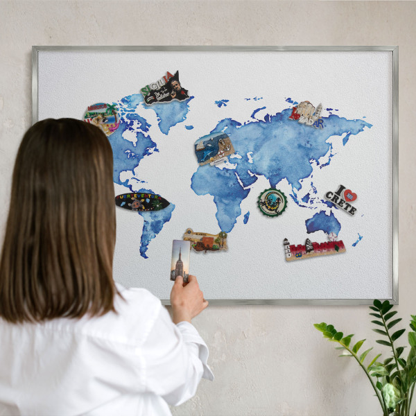 Decoratief metalen magneetbord in een zilveren lijst Aquarelkaart