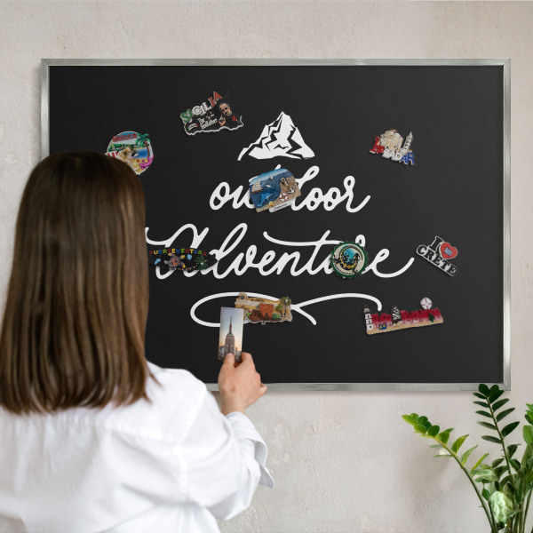 Magneetbord voor souvenir magneten met zilveren lijst Buitenavontuur
