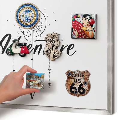 Decoratief metalen magneetbord in een zilveren lijst Avontuurthema