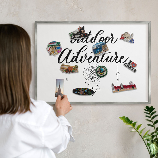 Decoratief metalen magneetbord in een zilveren lijst Buitenavontuur